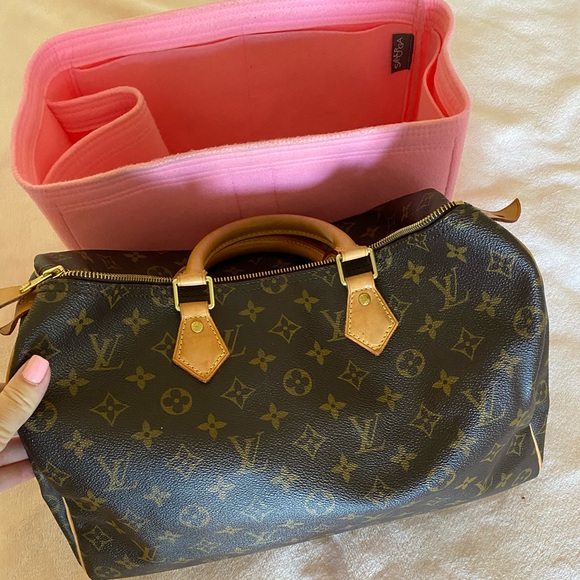 Louis Vuitton Handbags - ❗️SOLD❗️2017 Louis Vuitton Speedy 35
